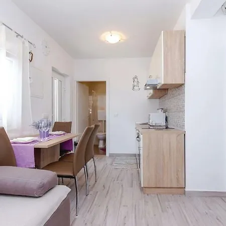 Appartement House Lavander